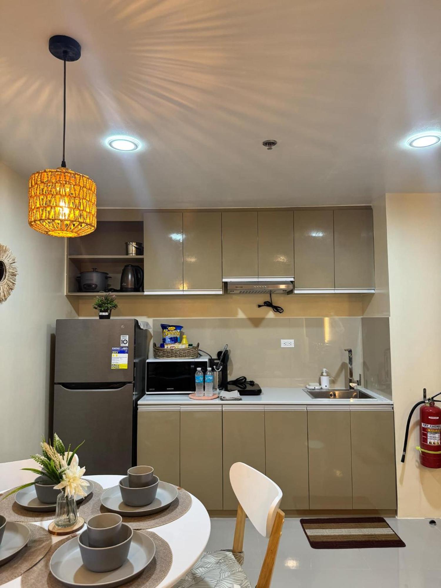 Condo 801 Bernwood Tower Iloilo Eksteriør bilde